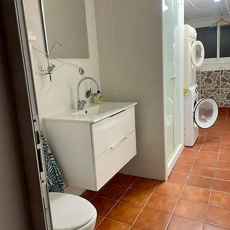 Casa Venezuela Con Piscina Climatizada Y Privada Nyaraló